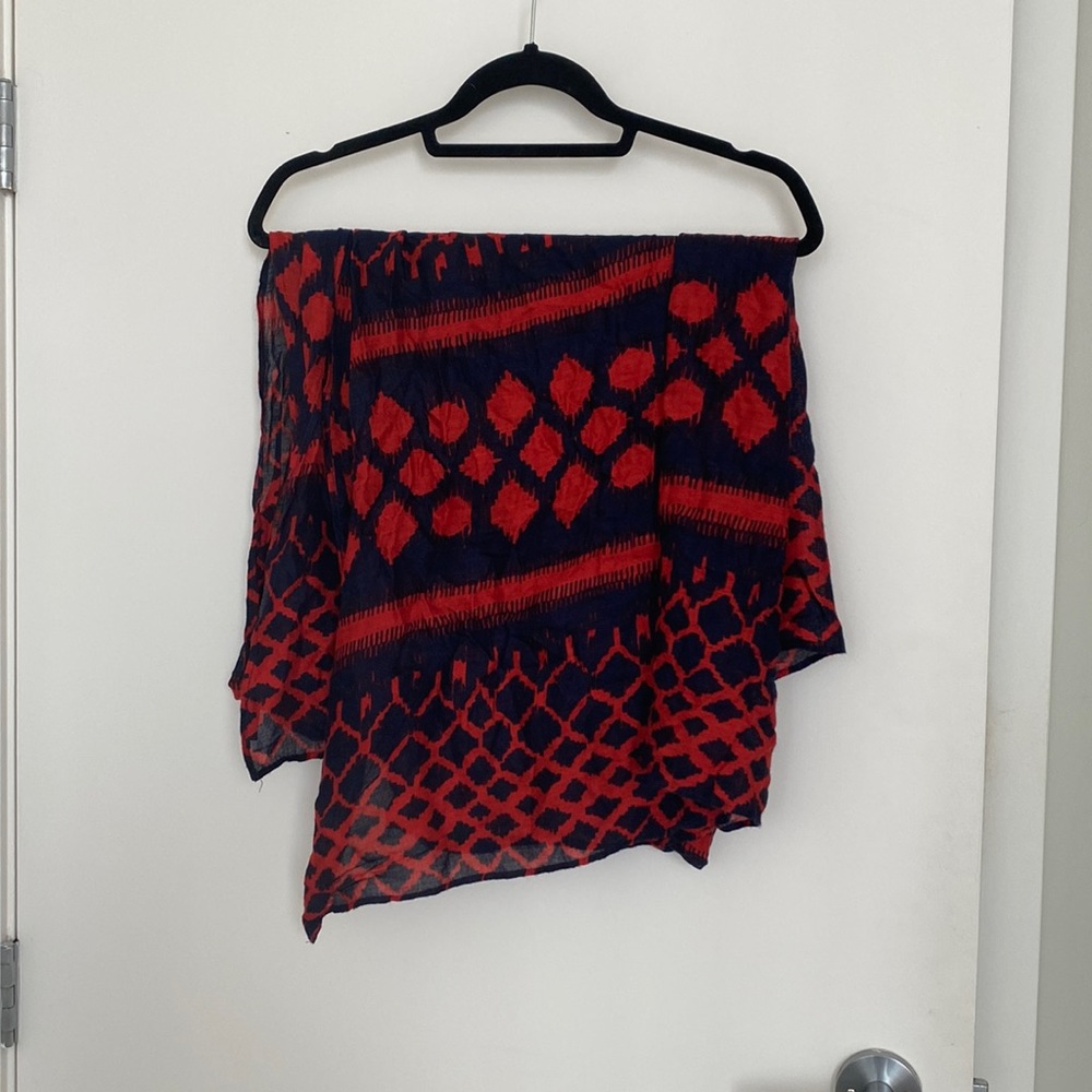 Stella and dot navy blue and red scarf